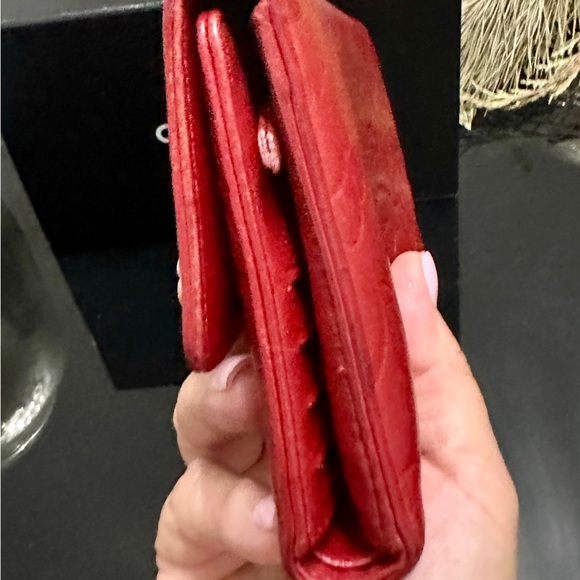 CHANEL RED LEATHER CAMELLIA LONG WALLET SERIE 16256612 - Picture 7 of 16